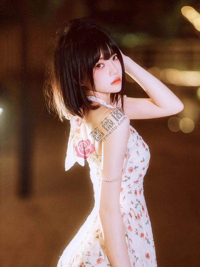 Coser@桜桃喵 – 娇小可爱型少女写真作品大合集