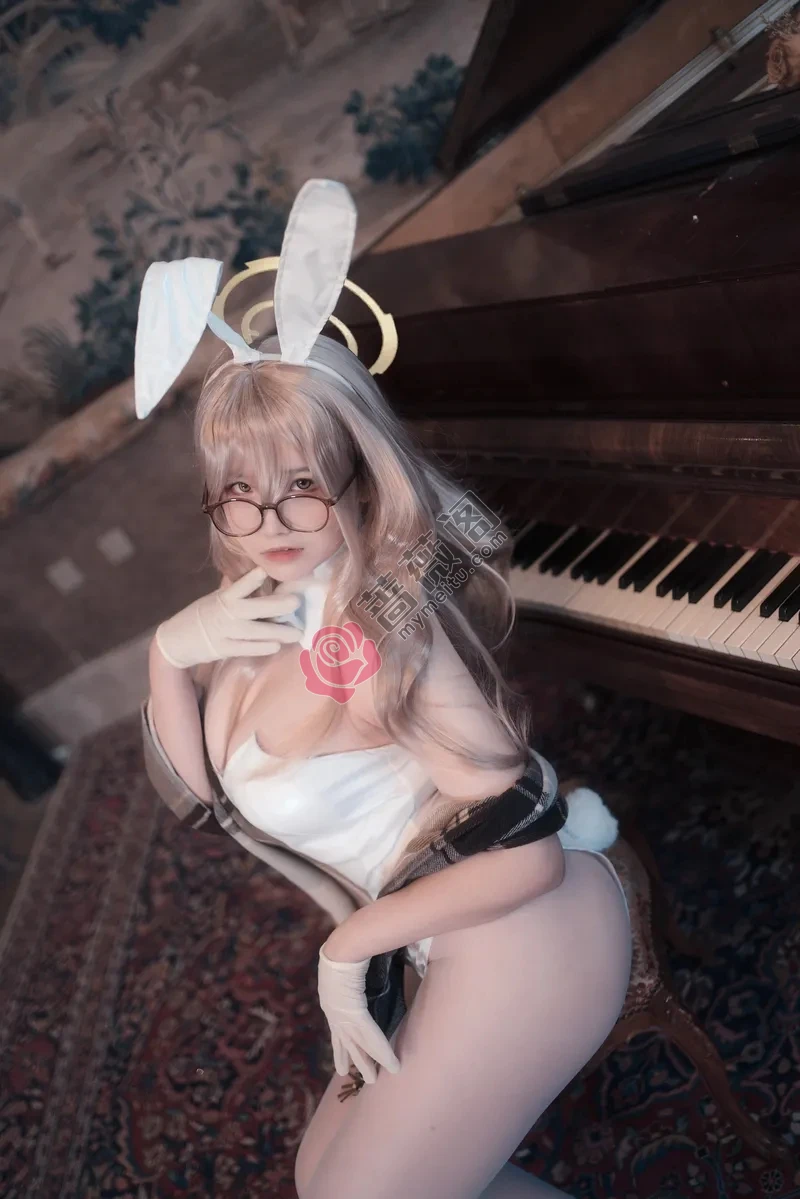 阿半今天很开心 – 写真作品图集