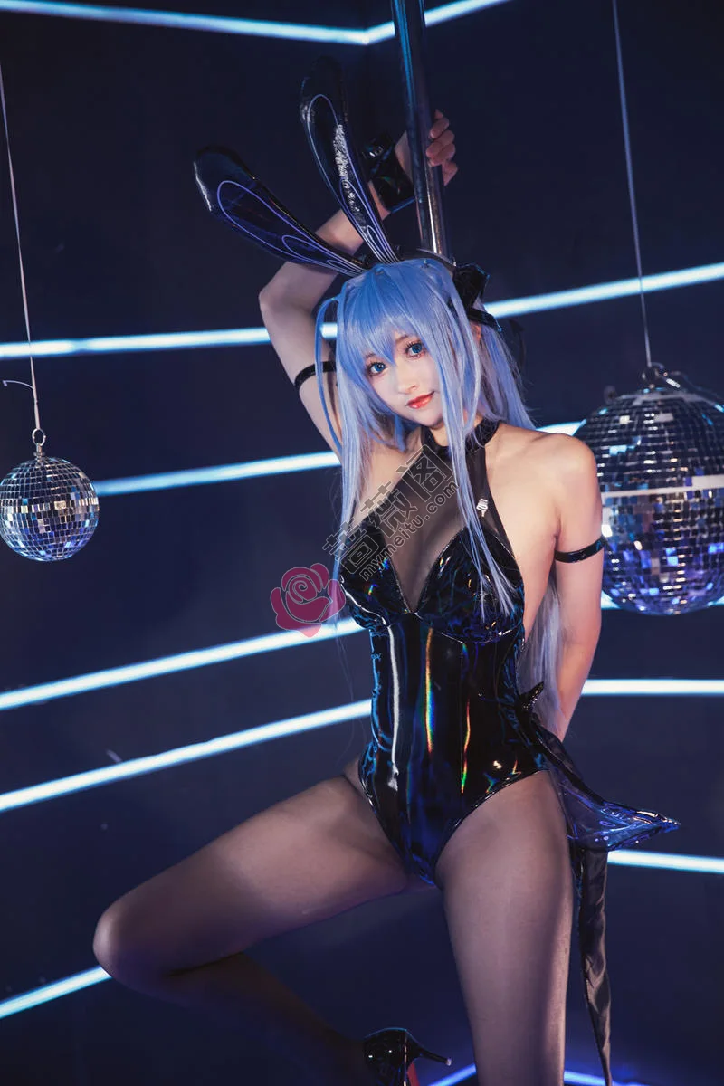 Luisa_零纱 – 写真作品图集