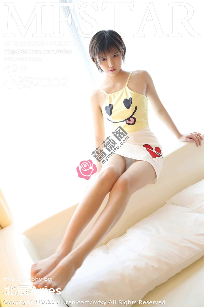 [MFStar模范学院] Vol.178 嫩模小姿2002私房卡通吊带内衣半脱秀白嫩翘臀诱惑写真 - 蔷薇阁-蔷薇阁