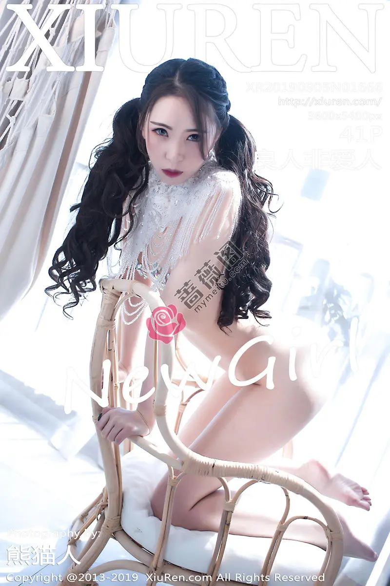 [XiuRen秀人网] No.1666 嫩模良人非爱人私房白色镶钻外披衣秀豪乳撩人诱惑写真-蔷薇阁