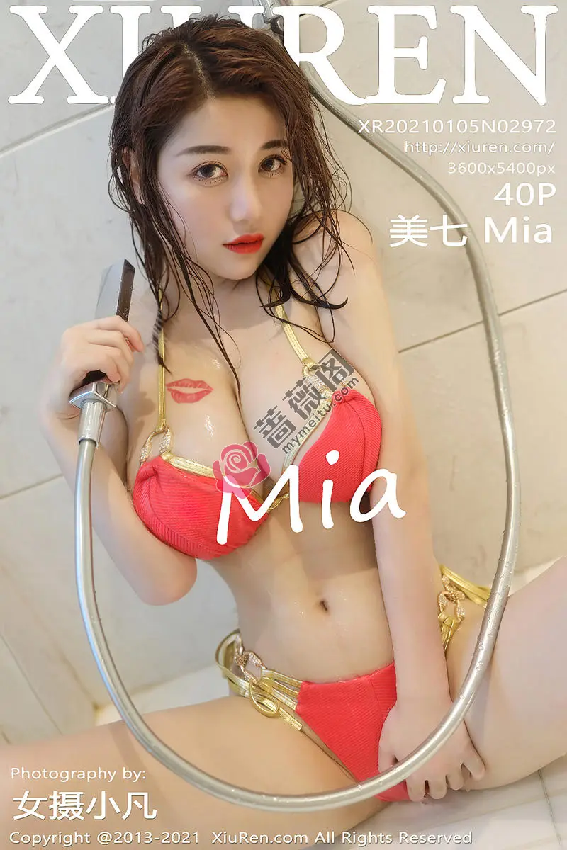 [XiuRen秀人网] NO.2972 嫩模美七Mia三亚旅拍室外泳池红色泳衣半脱露傲人豪乳诱惑写真 - 蔷薇阁-蔷薇阁