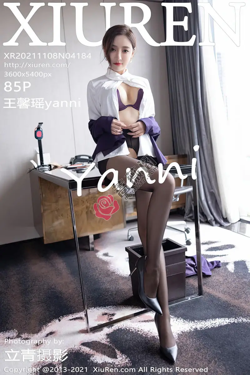 [XiuRen秀人网] NO.4184 女神王馨瑶yanni职业装OL主题露性感内衣配开档黑丝诱惑写真-蔷薇阁