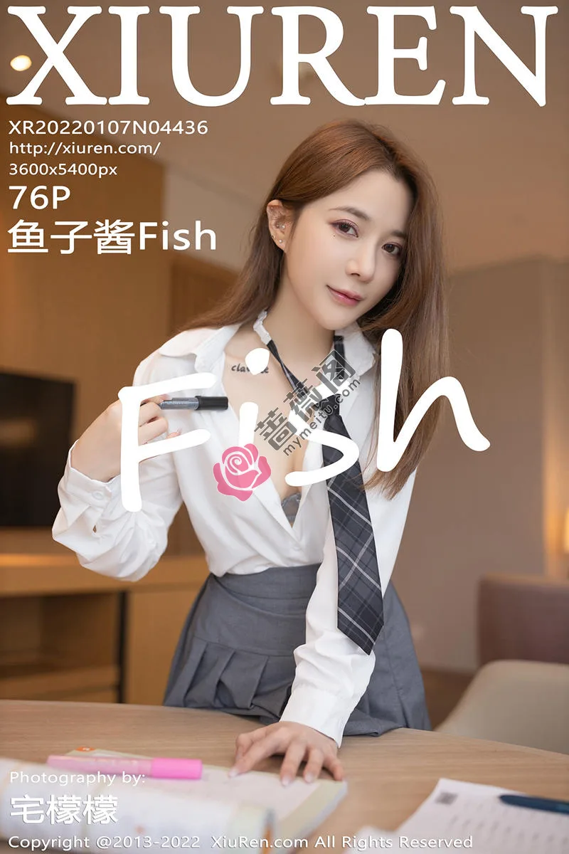 [XiuRen秀人网] No.4436 模特鱼子酱Fish私房脱JK制服露轻透情趣内衣秀完美身材诱惑写真-蔷薇阁