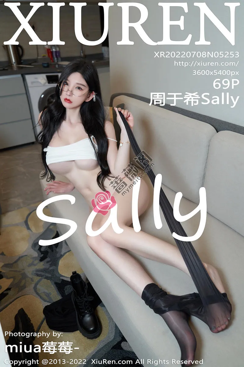 [XiuRen秀人网] No.5253 女神周于希Sally心愿旅拍白色低胸吊带配无内黑丝极致魅惑写真 - 蔷薇阁-蔷薇阁