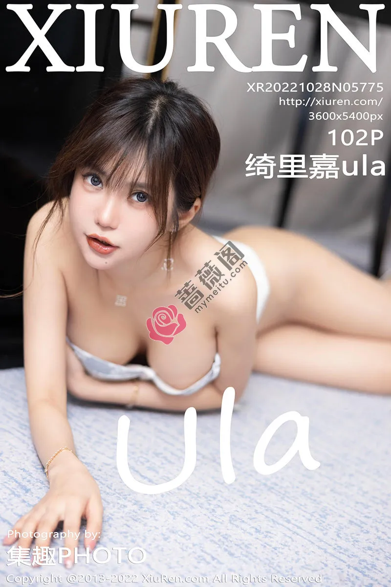 [XiuRen秀人网] No.5775 女神绮里嘉ula性感图案T恤配白色短裙露原色丝袜撩人诱惑写真 - 蔷薇阁-蔷薇阁