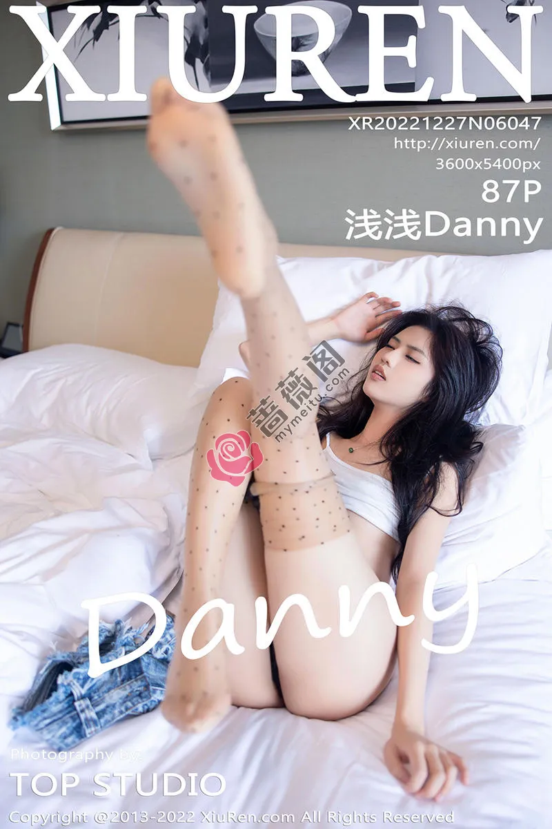 [XiuRen秀人网] No.6047 模特浅浅Danny白色上衣配牛仔超短裤秀闪亮肉丝时尚迷人写真 - 蔷薇阁-蔷薇阁