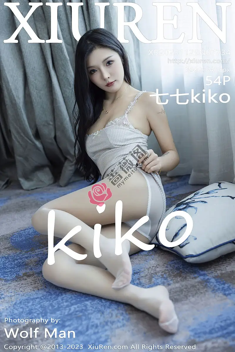 [XiuRen秀人网] No.7734 模特七七kiko性感浅色连衣短裙配白丝袜秀曼妙身姿迷人诱惑写真 - 蔷薇阁-蔷薇阁