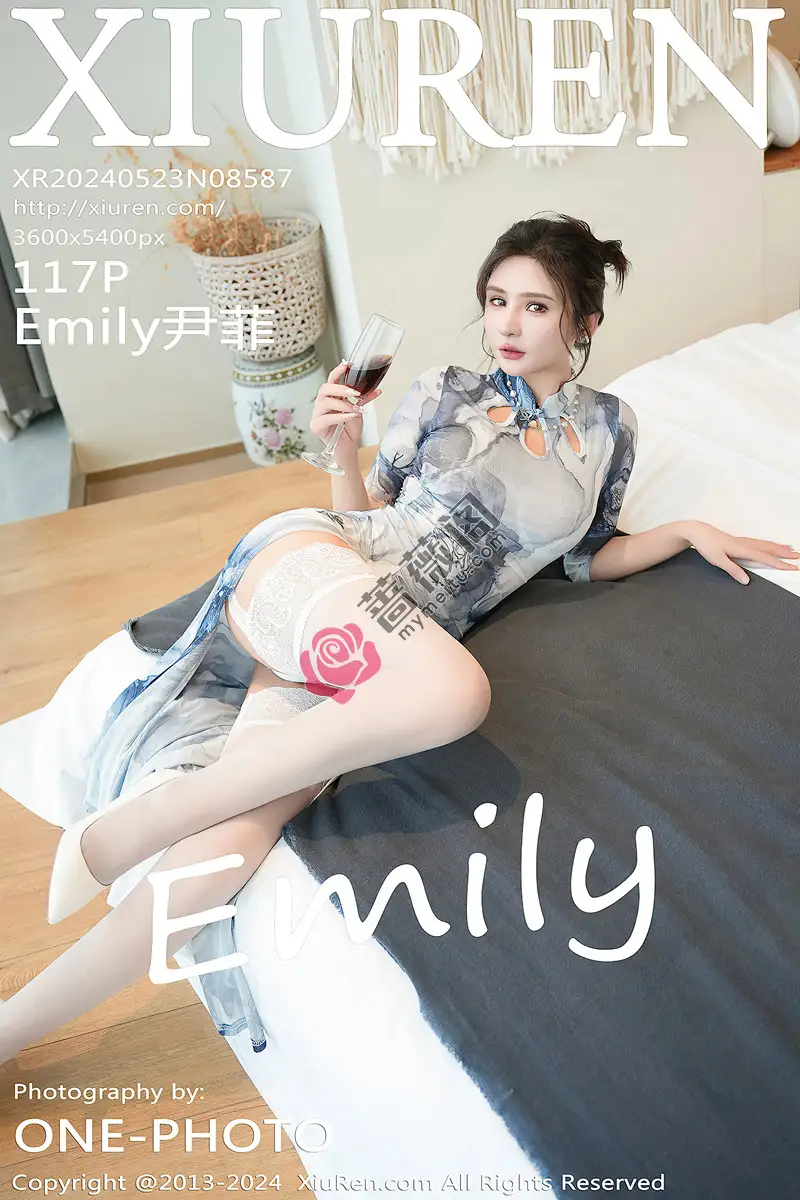[XiuRen秀人网] No.8587 模特Emily尹菲性感白色蕾丝内衣配白丝吊袜秀惹火身材诱惑写真-蔷薇阁