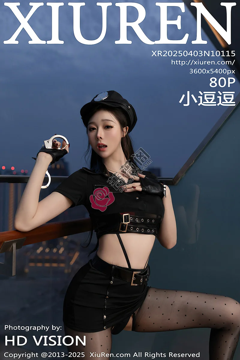 [XiuRen秀人网] NO.10115 模特小逗逗性感黑色制服露黑色情趣内衣配超薄黑丝极致魅惑写真-蔷薇阁