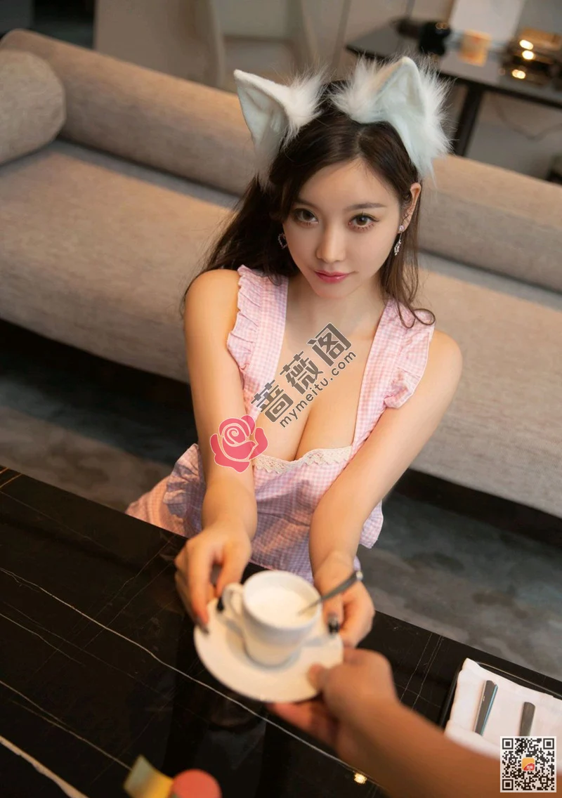 [香柚] NO.007 2019.11.13 娇俏猫咪厨娘陪你下午茶 杨晨晨 [27P-15MB]-蔷薇阁