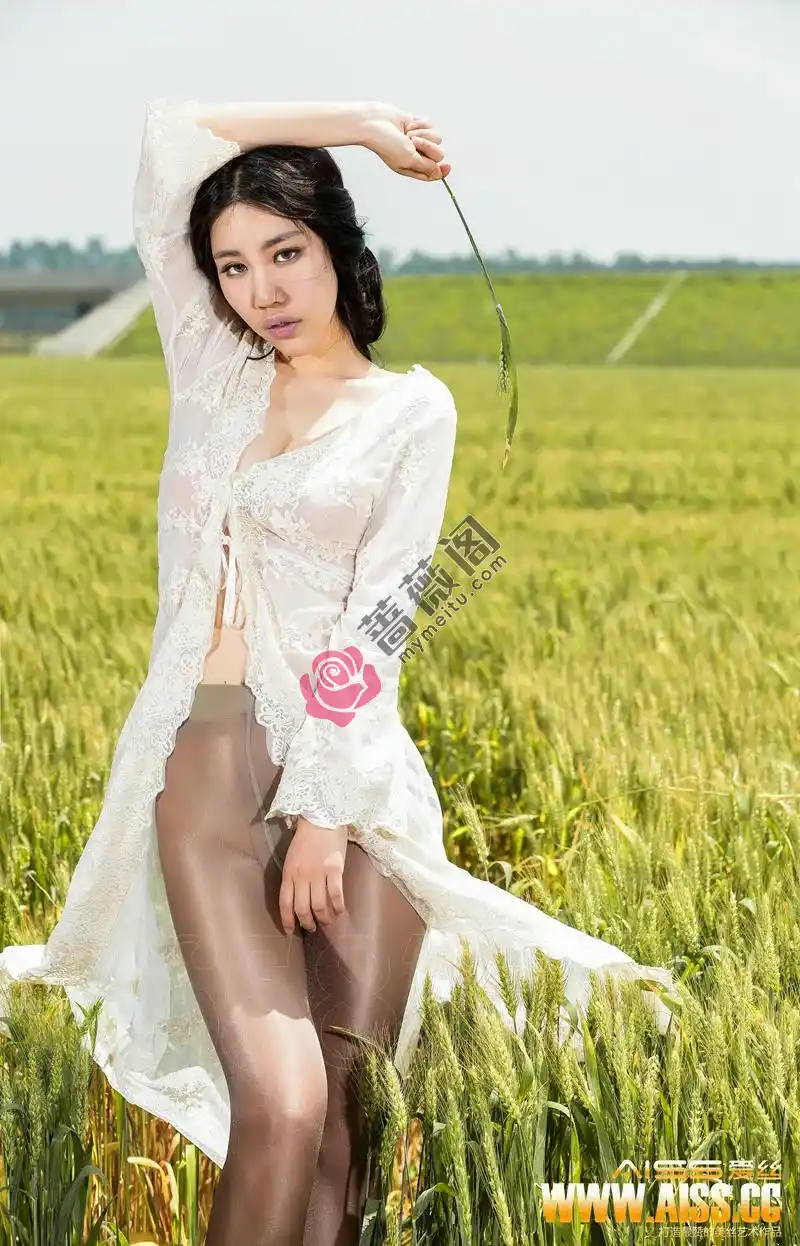 [AISS爱丝] 钻石会员 F5019 2015.07.19 麦田骑行者 美昕 [44P-99MB]-蔷薇阁