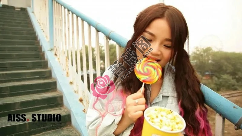 [AISS爱丝] HD高清视频 4H12 2014.12.25 HD假日游乐场 [1V-611MB]-蔷薇阁