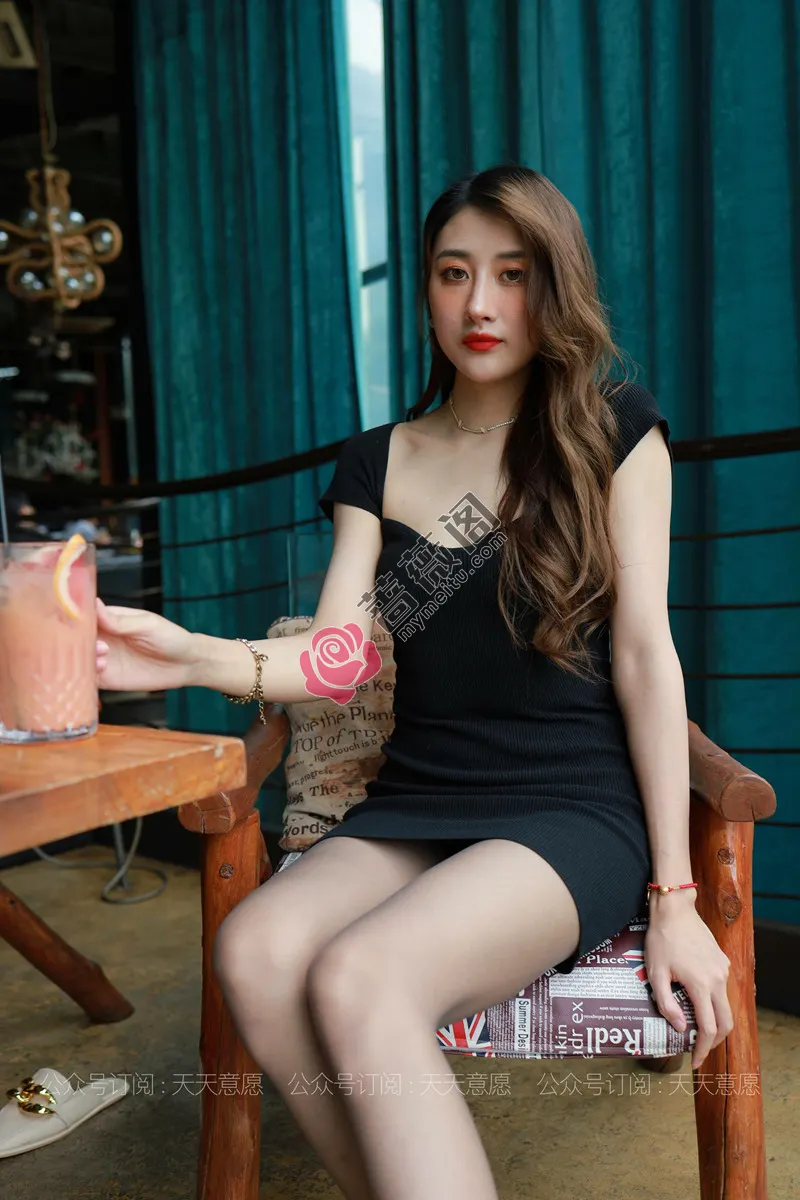 [IESS异思趣向] 2021.05.26 丝享家 815 夏夏 灰丝长腿一米二 [83P-130MB]-蔷薇阁