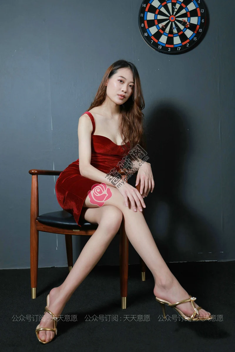 [IESS异思趣向] 2021.06.21 丝享家 839 肉肉 性感红裙装 [83P-138MB] - 蔷薇阁-蔷薇阁
