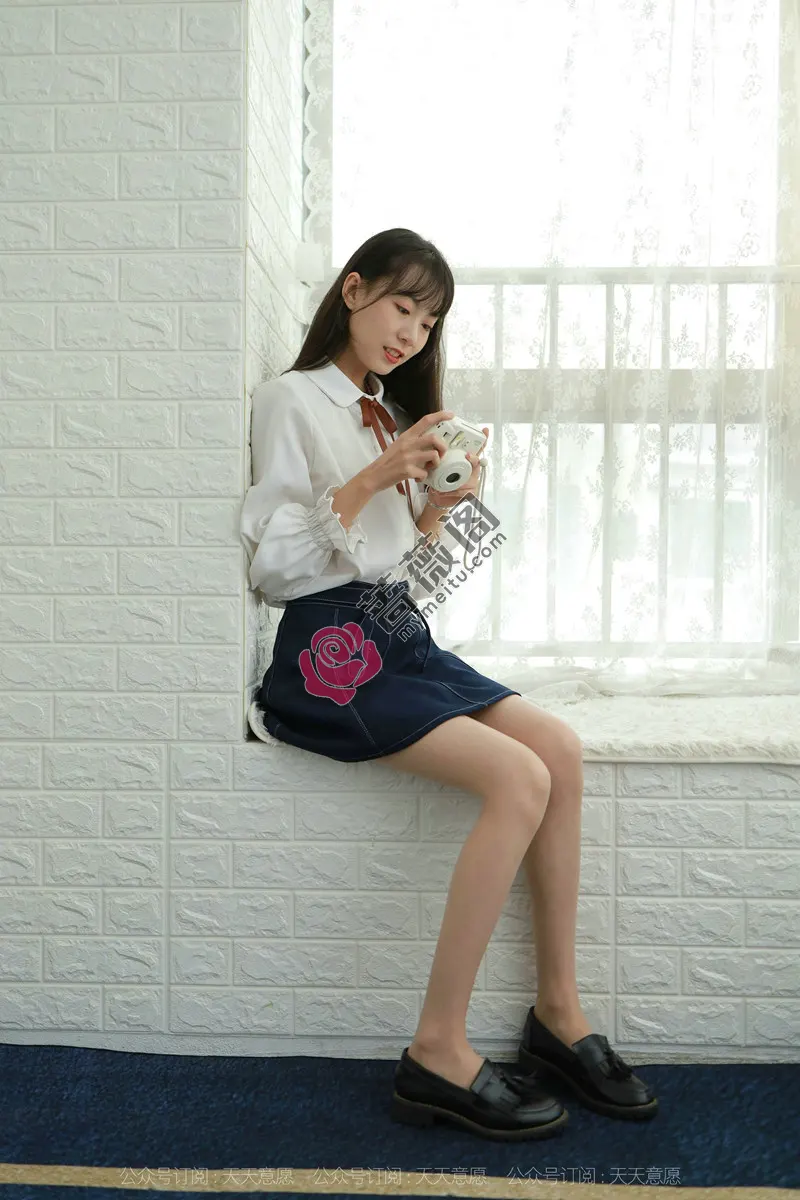 [IESS异思趣向] 2021.10.08 丝享家 941 团团 长腿学苑风 [97P-154MB] - 蔷薇阁-蔷薇阁