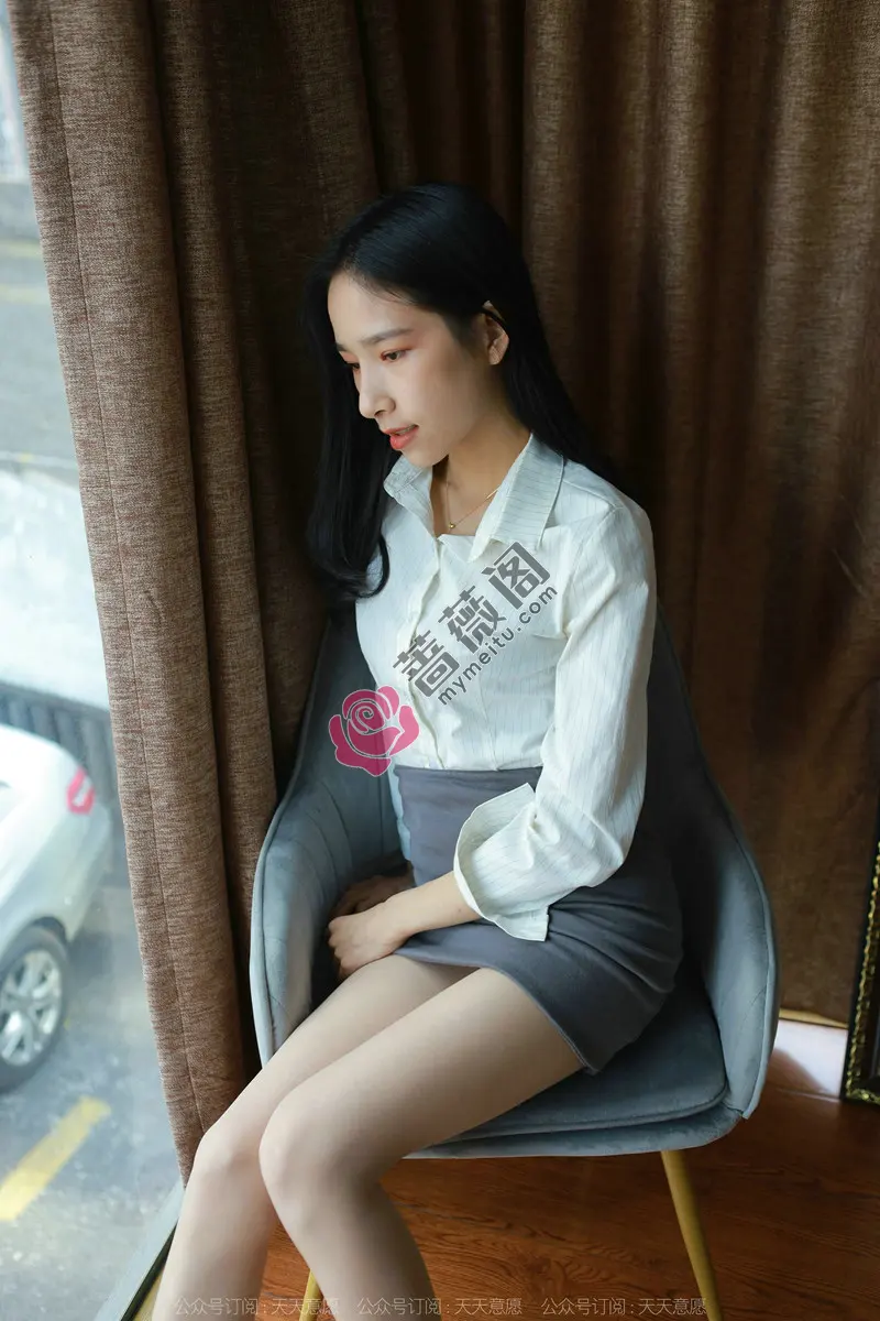 [IESS异思趣向] 2022.02.14 丝享家 1004 美子 地板上的尤物 [89P-110MB] - 蔷薇阁-蔷薇阁