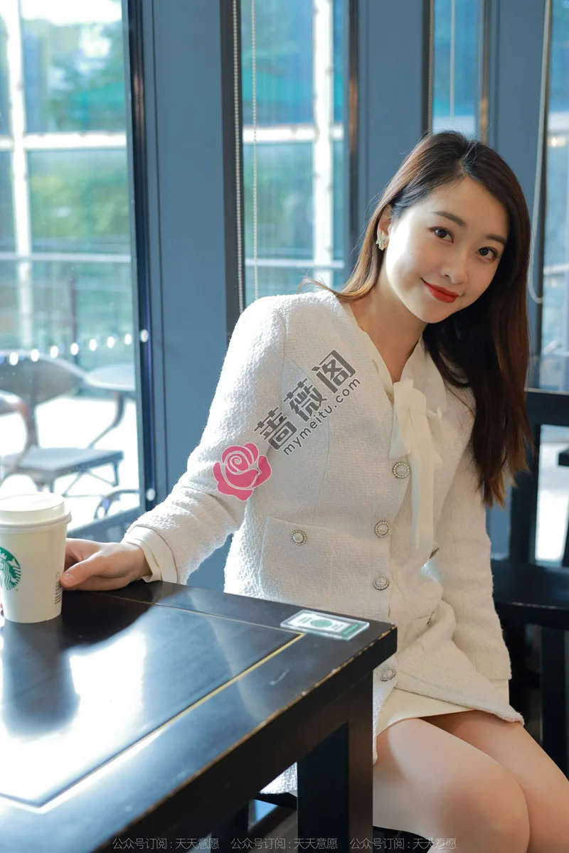 [IESS异思趣向] 2022.04.18 丝享家 1063 小婕 纯白OL套装 [85P-132MB] - 蔷薇阁-蔷薇阁