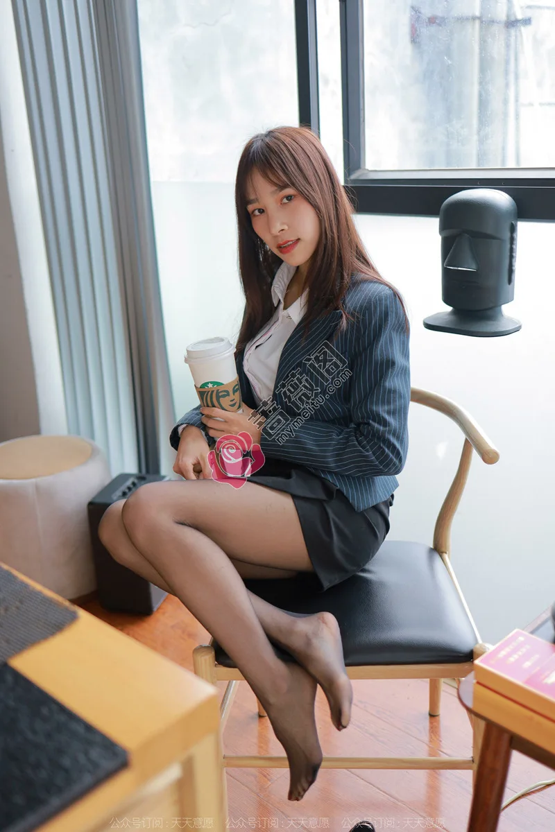 [IESS异思趣向] 2022.04.23 丝享家 1068 美子 嘿丝热美式 [96P-138MB] - 蔷薇阁-蔷薇阁