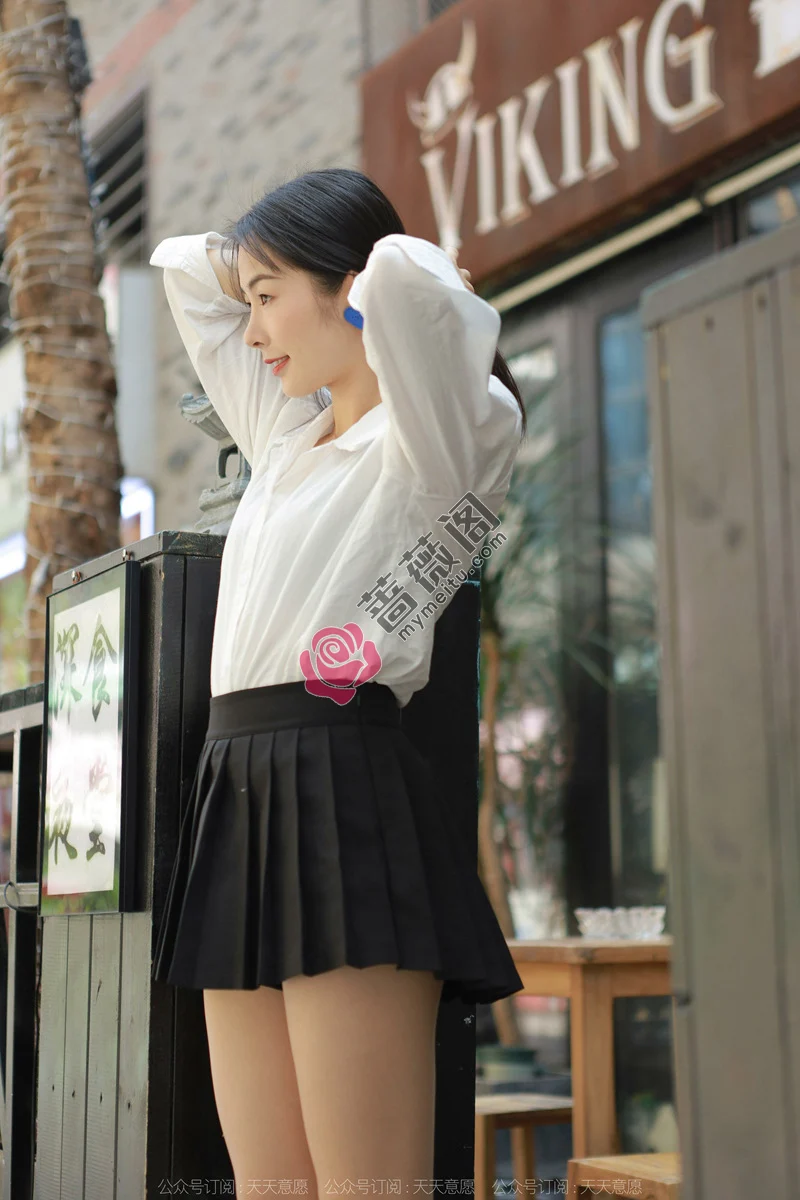 [IESS异思趣向] 2022.05.01 丝享家 1076 小金 新人报道 [88P-130MB] - 蔷薇阁-蔷薇阁