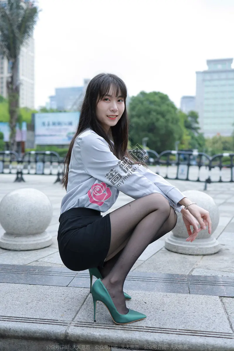 [IESS异思趣向] 2022.07.15 丝享家 1148 团团 公园奇遇记 [80P-146MB] - 蔷薇阁-蔷薇阁