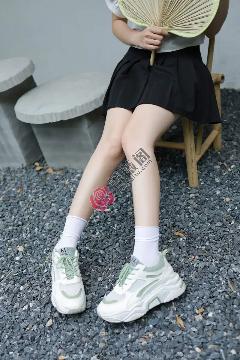 [IESS异思趣向] 2022.08.11 丝享家 1174 幂幂 新人报道 [87P-120MB] - 蔷薇阁-蔷薇阁