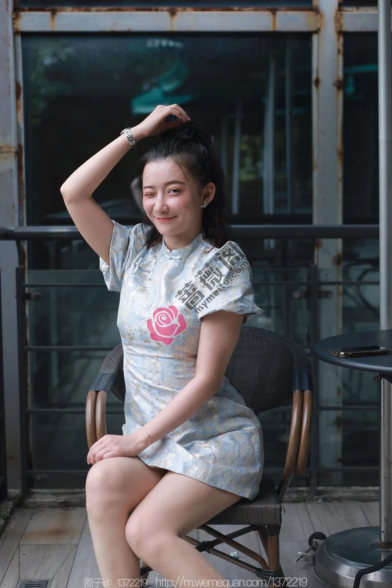 [IESS异思趣向] 2023.07.18 丝享家 1483 秋秋 丰满天花板 [63P-62MB]-蔷薇阁