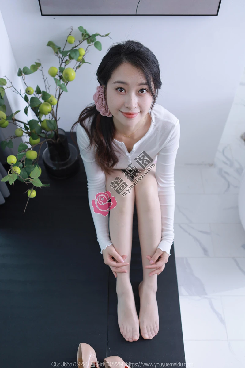 [IESS异思趣向] 2024.05.12 丝享家 1739 小婕 白色温柔 [86P-64MB]-蔷薇阁