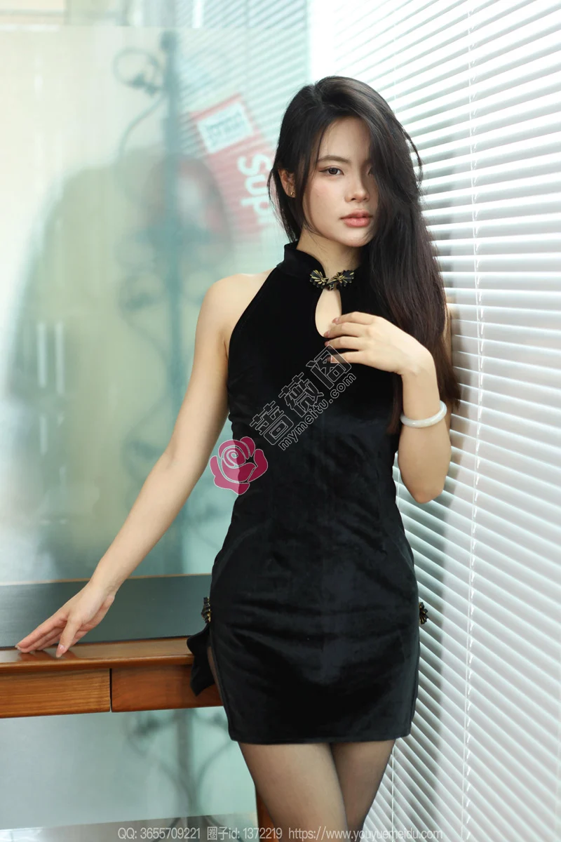 [IESS异思趣向] 2024.06.17 丝享家 1770 兔兔 神魂颠倒 [82P-72MB]-蔷薇阁