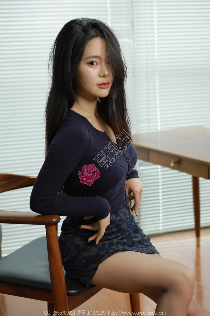 [IESS异思趣向] 2024.08.06 丝享家 1813 兔兔 花纹短裙（下） [83P-67MB]-蔷薇阁