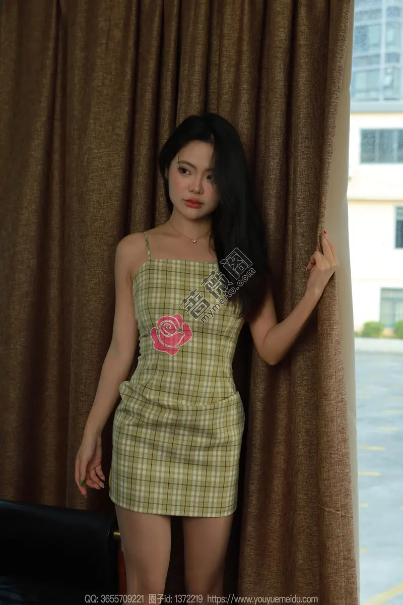 [IESS异思趣向] 2024.11.03 丝享家 1888 兔兔 绿色格子裙 [93P-91MB]-蔷薇阁