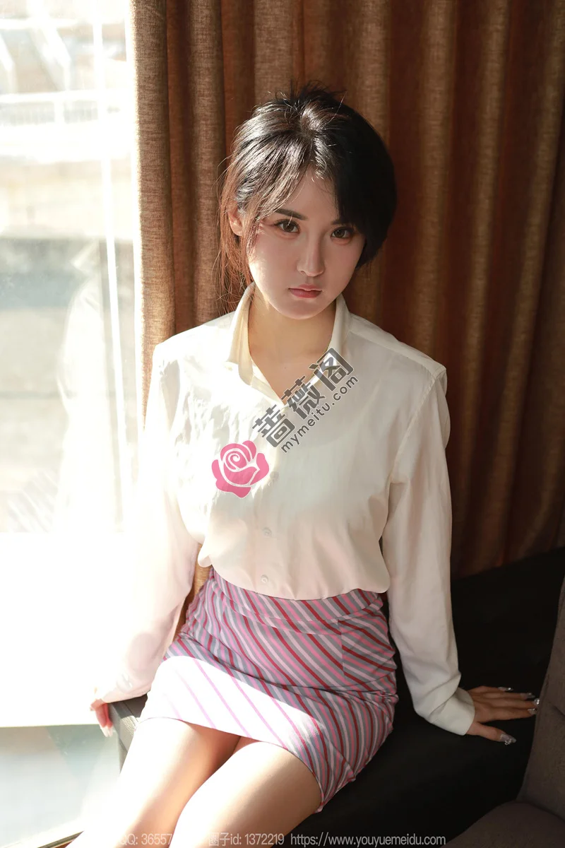 [IESS异思趣向] 2024.12.31 丝享家 1938 小宝 阳光四 [89P-83MB] - 蔷薇阁-蔷薇阁