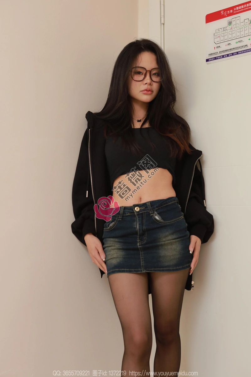 [IESS异思趣向] 2025.01.26 丝享家 1960 兔兔 黑丝沙发 [88P-59MB]-蔷薇阁