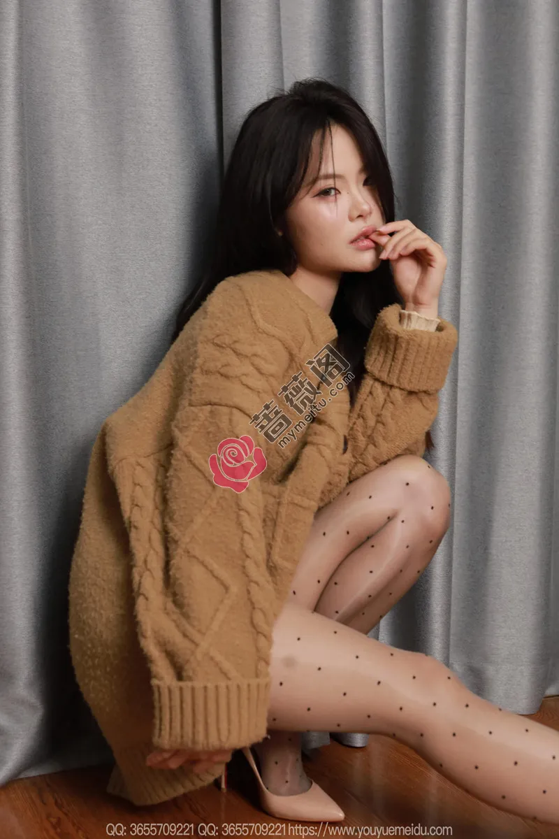 [IESS异思趣向] 2025.03.05 丝享家 1993 兔兔 吊带波点 [91P-93MB] - 蔷薇阁-蔷薇阁