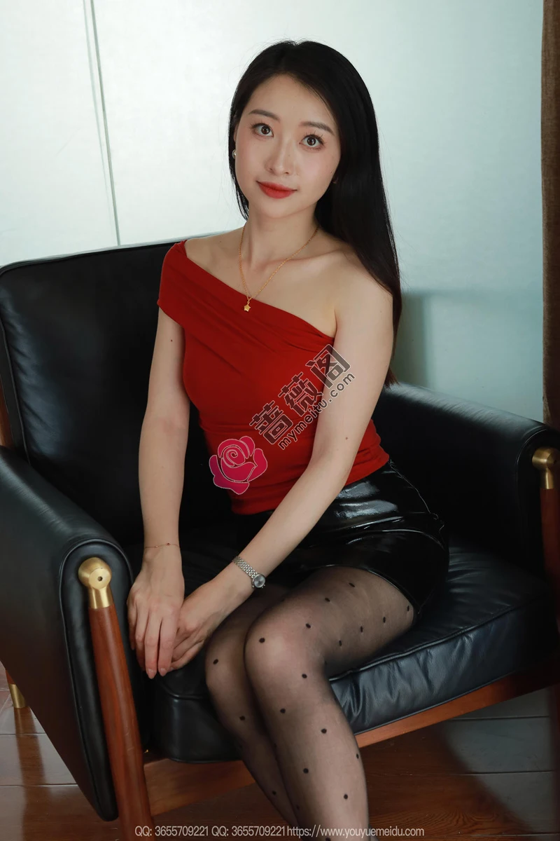 [IESS异思趣向] 2025.05.21 丝享家 2059 小婕 红衣皮裙 [97P-92MB] - 蔷薇阁-蔷薇阁