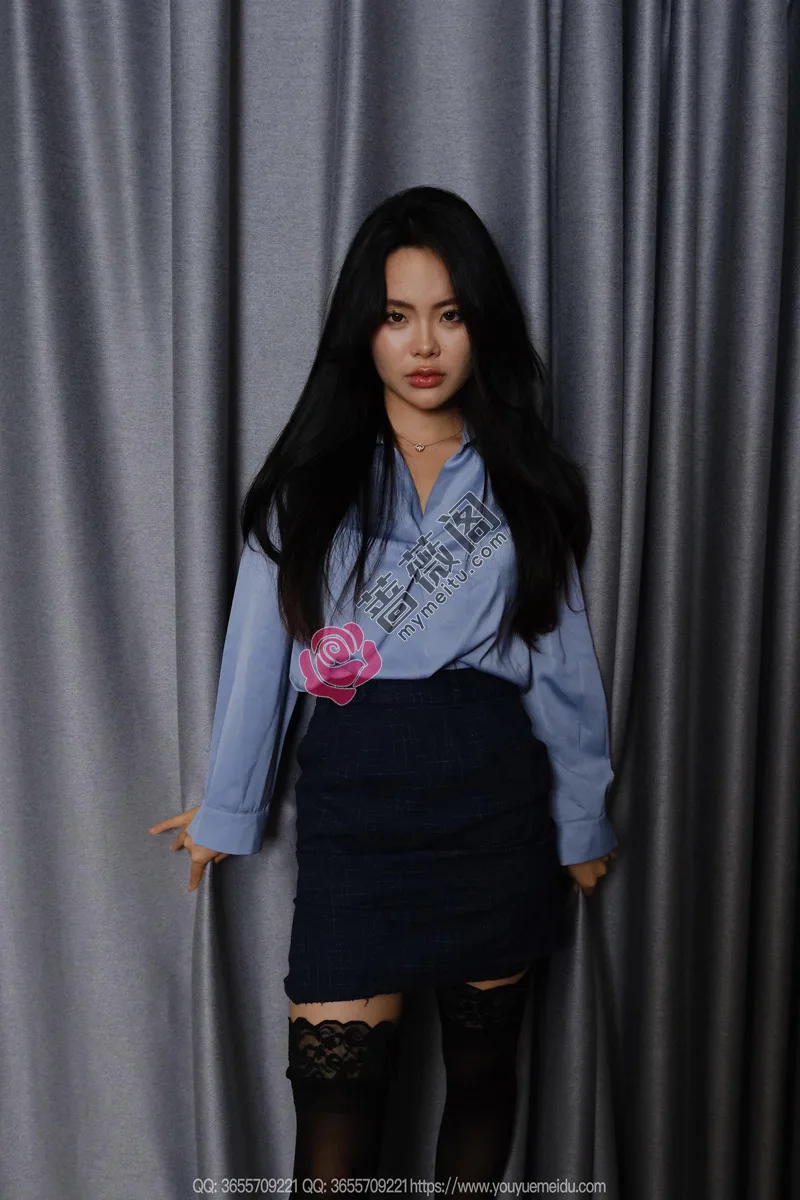 [IESS异思趣向] 2025.05.25 丝享家 2062 兔兔 蓝衣半筒袜 [86P-119MB]-蔷薇阁