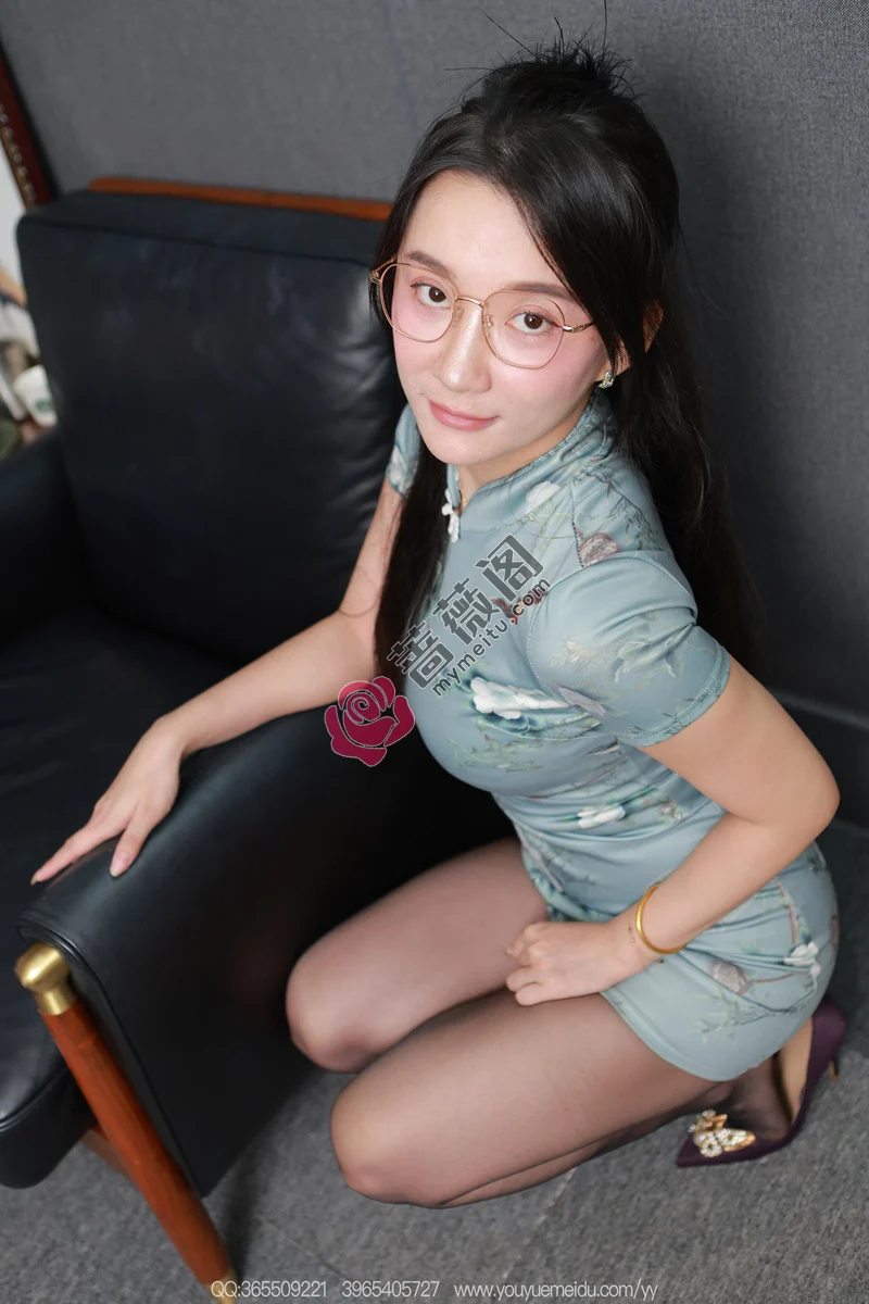 [IESS异思趣向] 2025.07.13 丝享家 2104 秋秋 丰韵旗袍 [89P-90MB]-蔷薇阁