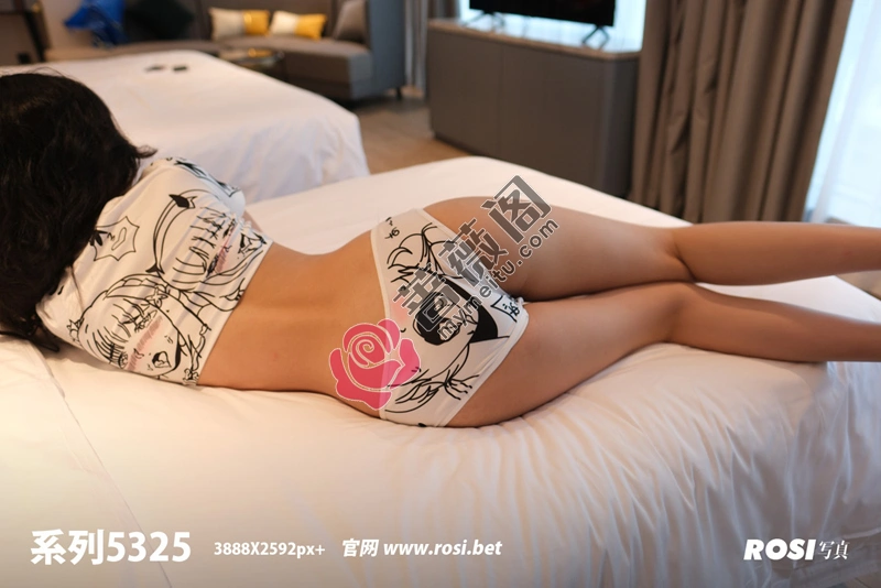 [ROSI写真] 2026.07.04 NO.5325 [52+1P-134MB]-蔷薇阁