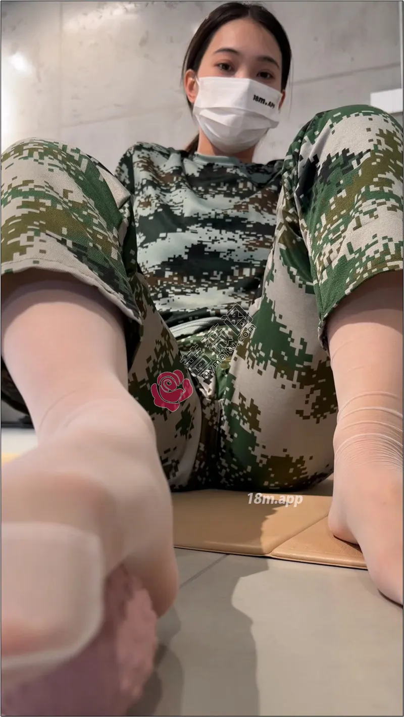 [ROSI写真] 小视频系列 NO.648 [1V-122MB]-蔷薇阁