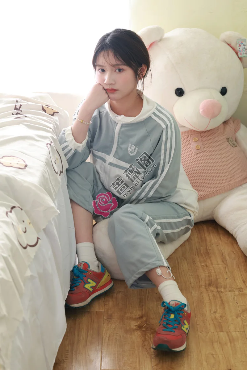 她们印象 NO.002 小点心 [113P+1V-1.93GB]-蔷薇阁