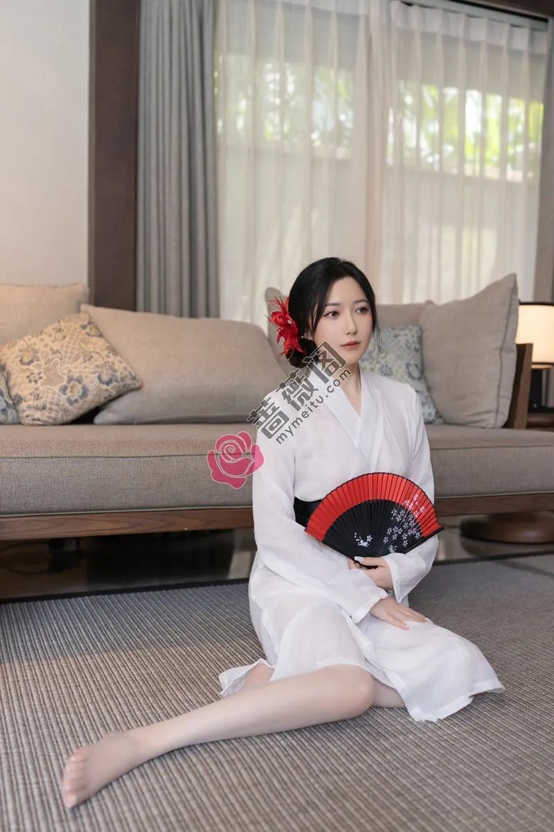 秀人网模特 鱼子酱 - 寂 [122P-1.46GB]-蔷薇阁